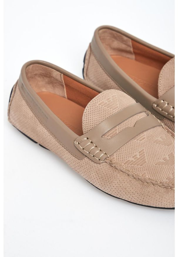 Emporio Armani - Mokasyny męskie zamszowe EMPORIO ARMANI. Materiał: zamsz