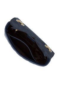 Wittchen - Damska torebka z pikowanej skóry podłużna granatowa. Kolor: niebieski. Wzór: aplikacja, haft. Dodatki: z haftem. Materiał: skórzane. Styl: casual, elegancki. Rodzaj torebki: na ramię #5