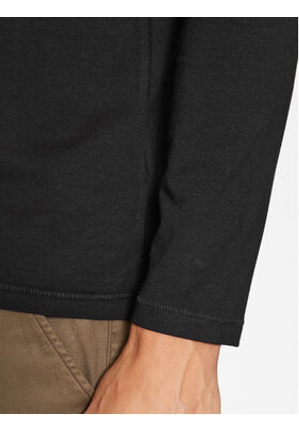 Guess Longsleeve M3BI33 J1314 Czarny Slim Fit. Kolor: czarny. Materiał: bawełna. Długość rękawa: długi rękaw