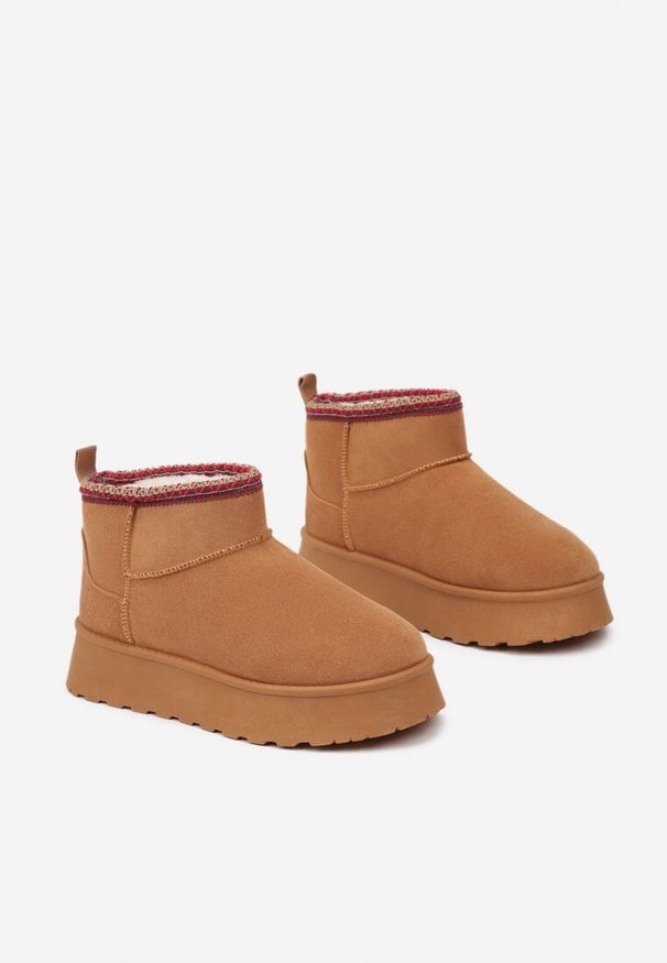 Born2be - Brązowe Śniegowce na Grubej Podeszwie z Ozdobnym Haftem Ceccaria. Okazja: na spacer. Kolor: brązowy. Materiał: jeans. Wzór: haft. Sezon: zima. Styl: elegancki