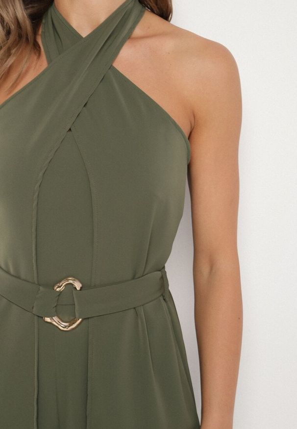 Born2be - Zielony Koktajlowy Kombinezon Wiązany na Szyję z Paskiem Melafela. Okazja: na imprezę. Kolor: zielony. Materiał: materiał. Styl: wizytowy