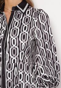 Born2be - Czarno-Biała Mini Koszulowa Sukienka o Rozkloszowanym Fasonie z Paskiem Amburia. Kolor: czarny. Materiał: materiał. Typ sukienki: koszulowe. Długość: mini #3