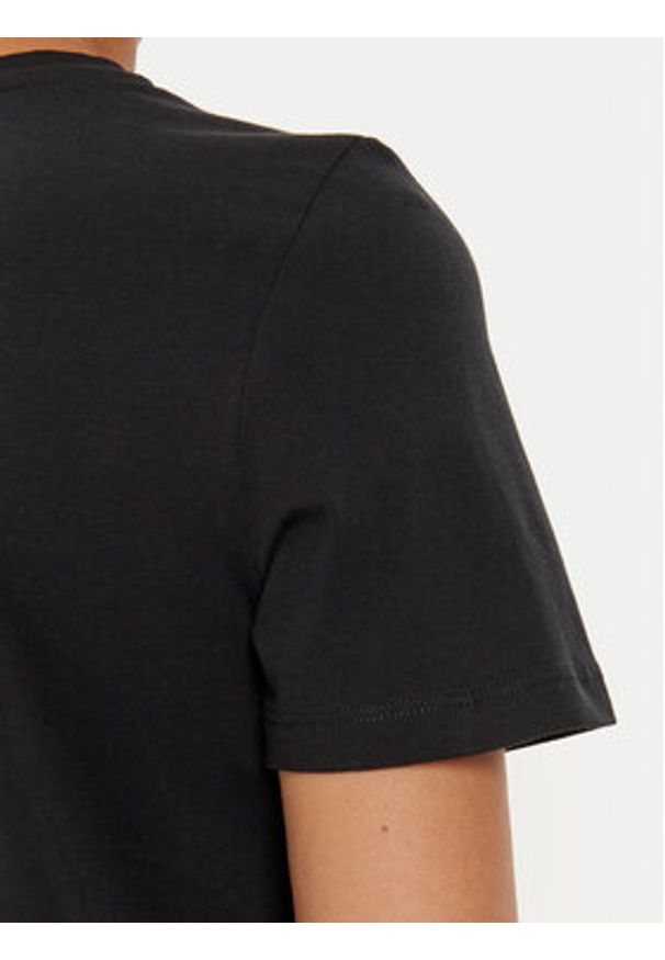 Vero Moda T-Shirt Romy 10320297 Czarny Regular Fit. Kolor: czarny. Materiał: bawełna