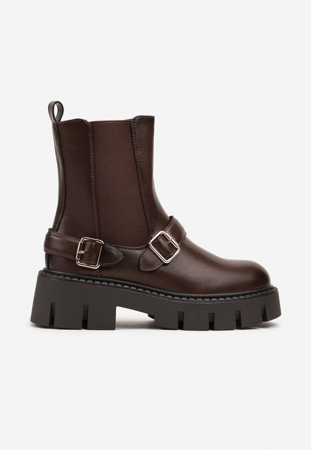 Born2be - Brązowe Botki Typu Sztyblety na Grubej Podeszwie Zdobione Paskami z Klamrami Ravanthia. Okazja: do pracy. Zapięcie: klamry. Kolor: brązowy. Materiał: jeans. Wzór: aplikacja. Obcas: na obcasie. Styl: elegancki, klasyczny. Wysokość obcasa: niski