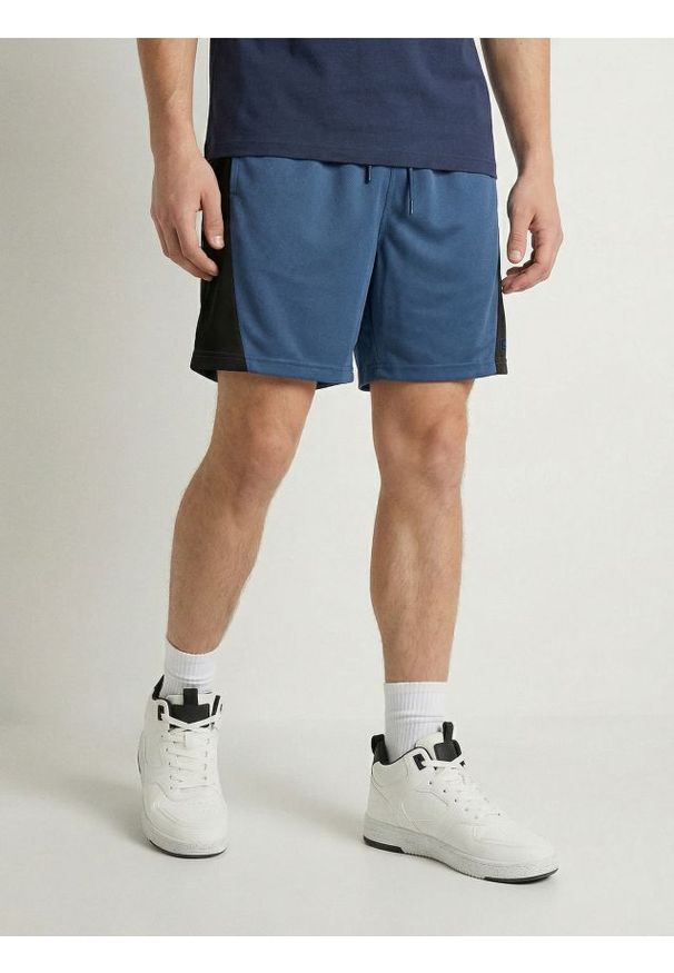 Sinsay - Szorty sportowe - szary. Kolor: szary. Styl: sportowy