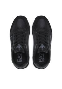 EA7 Emporio Armani Sneakersy XSX107 XOT56 Q757 Czarny. Kolor: czarny. Materiał: skóra