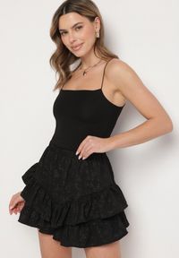 Born2be - Czarne Spódnico-Szorty z Falbankami Sopelira. Okazja: na co dzień. Stan: podwyższony. Kolor: czarny. Styl: casual, elegancki #5