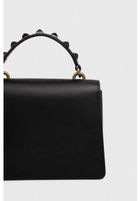 Pinko torebka skórzana kolor czarny. Kolor: czarny. Wzór: aplikacja. Dodatki: z aplikacjami. Materiał: skórzane. Rodzaj torebki: na ramię #9
