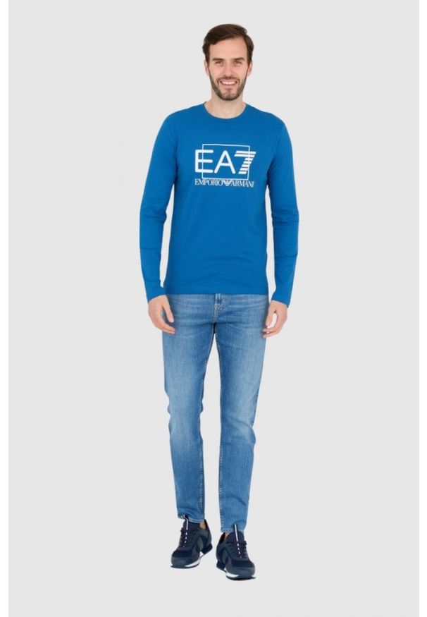 EA7 Emporio Armani - EA7 Longsleeve niebieski. Kolor: niebieski. Długość rękawa: długi rękaw. Długość: długie