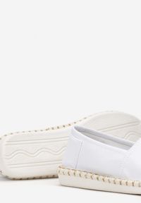 Born2be - Białe Espadryle z Plecionym Noskiem i Przeszyciem na Podeszwie Aletesa. Kolor: biały. Styl: elegancki #5