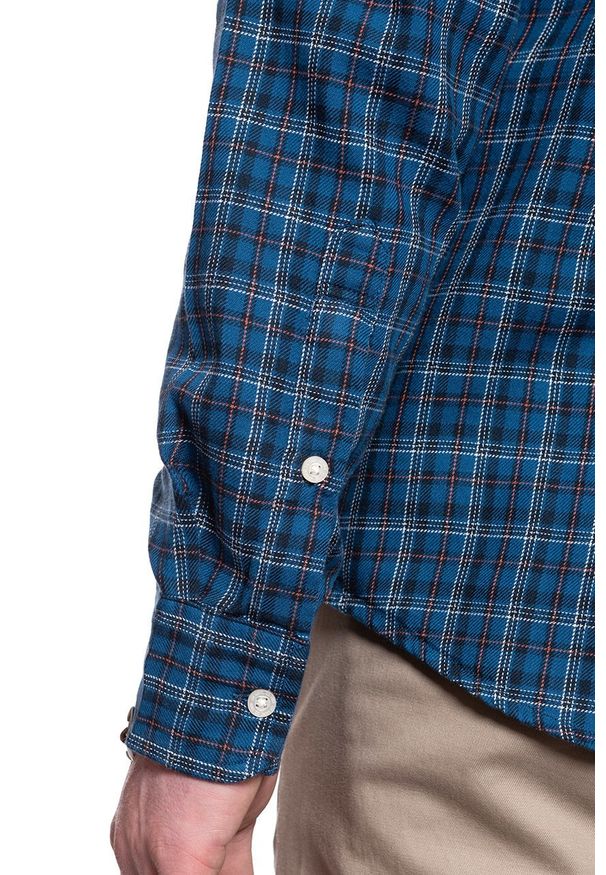 Lee - KOSZULA LEE BUTTON DOWN WASHED BLUE L880RMLR 112123416. Typ kołnierza: button down