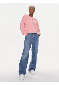 Tommy Jeans Bluza Essential Logo DW0DW17796 Różowy Relaxed Fit. Kolor: różowy. Materiał: bawełna