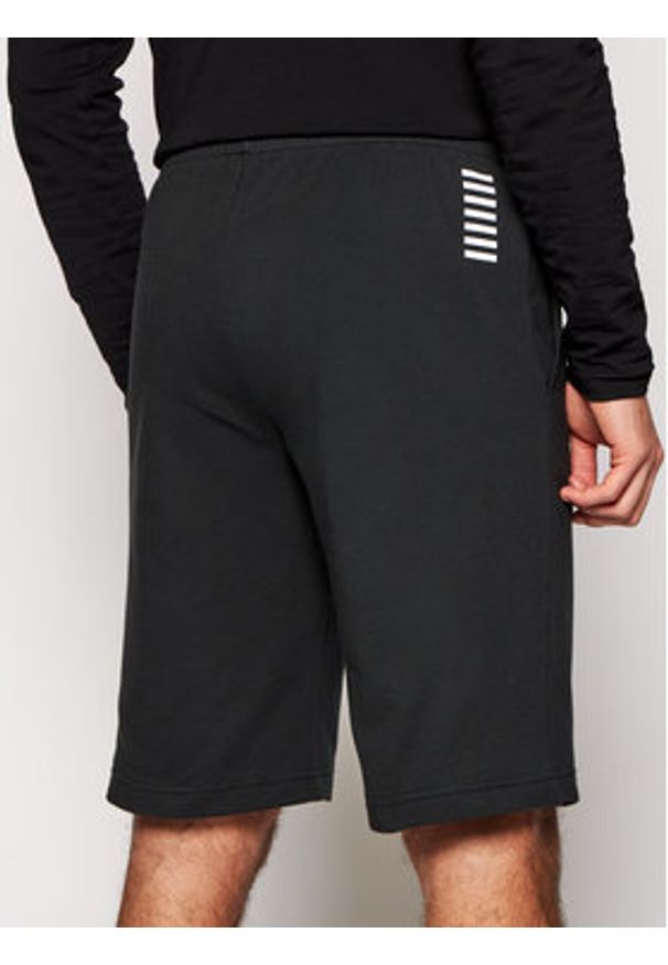 EA7 Emporio Armani Szorty sportowe 8NPS02 PJ05Z 1200 Czarny Regular Fit. Kolor: czarny. Materiał: bawełna. Styl: sportowy