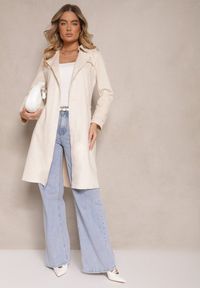 Renee - Kremowy Płaszcz Usinlenne. Okazja: na co dzień. Kolor: beżowy. Długość rękawa: długi rękaw. Długość: długie. Styl: casual