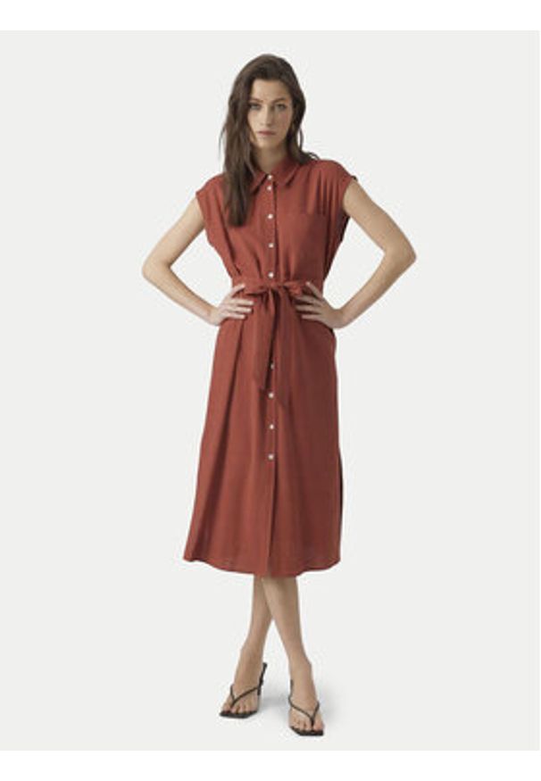 Vero Moda Sukienka koszulowa Mymilo 10282532 Czerwony Regular Fit. Kolor: czerwony. Materiał: len. Typ sukienki: koszulowe