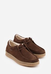 Renee - Brązowe Półbuty z Zamszu Naturalnego ze Skórzaną Wkładką i Przeszyciami Oaraneva. Kolor: brązowy. Materiał: zamsz, skóra. Styl: elegancki #9