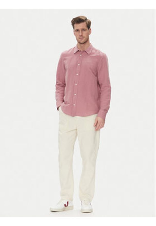 Lee Koszula Patch 112363906 Różowy Regular Fit. Kolor: różowy. Materiał: bawełna