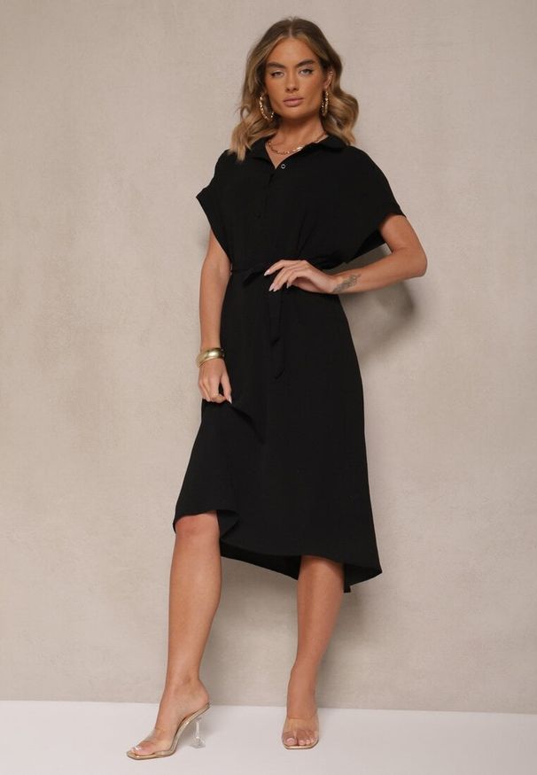 Renee - Czarna Pudełkowa Sukienka z Bawełną i Paskiem Savorienne. Okazja: na co dzień. Kolor: czarny. Materiał: bawełna. Styl: casual, elegancki