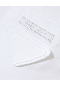 prada - PRADA - Biała sukienka z krótkim rękawem. Kolor: biały. Materiał: bawełna. Długość rękawa: krótki rękaw. Typ sukienki: rozkloszowane #3