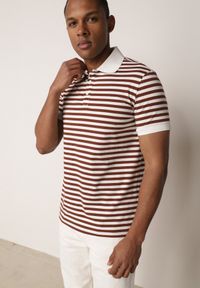 Born2be - Brązowa Bawełniana Koszulka Polo w Paski w Stylu Casual Elunilla. Okazja: na co dzień. Typ kołnierza: polo. Kolor: brązowy. Materiał: bawełna. Wzór: paski. Styl: casual #3