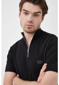 Karl Lagerfeld sweter 521302.655035 męski kolor czarny lekki z półgolfem. Kolor: czarny. Materiał: dzianina. Długość rękawa: krótki rękaw. Długość: krótkie #2