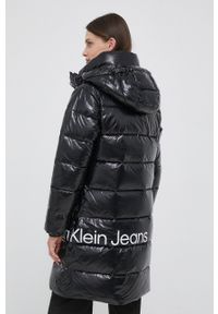 Calvin Klein Jeans kurtka damska kolor czarny zimowa. Kolor: czarny. Materiał: włókno. Sezon: zima #2