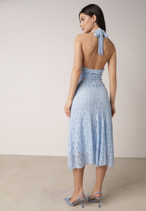 Born2be - Niebieski Koronkowy Komplet Top Wiązany na Szyi i Spódnica Corinatea. Kolor: niebieski. Materiał: koronka