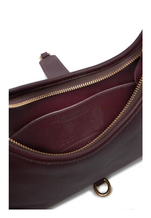 Coach Torebka Hamptons Hobo CW642 Fioletowy. Kolor: fioletowy. Materiał: skórzane