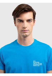 Big-Star - Koszulka męska bawełniana z nadrukiem na piersi niebieska Syrys 401. Kolor: niebieski. Materiał: bawełna. Wzór: nadruk. Styl: klasyczny, elegancki