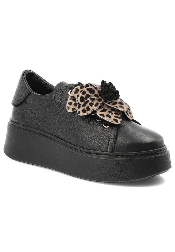 Czarne Sneakersy Karino Modne Obuwie Damskie. Okazja: na co dzień. Kolor: czarny. Materiał: skóra. Wzór: motyw zwierzęcy, kwiaty. Obcas: na platformie. Styl: casual, elegancki