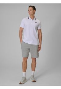 4f - 4F Koszulka polo regular męska - biała S. Okazja: na spacer, na co dzień, do pracy. Typ kołnierza: polo. Kolor: biały. Materiał: dzianina, skóra, materiał. Styl: casual, klasyczny #2