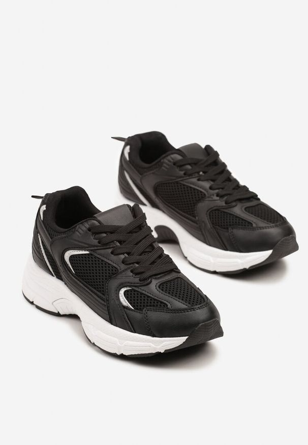 Born2be - Czarne Sneakersy z Siateczką na Piankowej Podeszwie Vallexia. Okazja: na co dzień. Nosek buta: okrągły. Kolor: czarny. Materiał: jeans