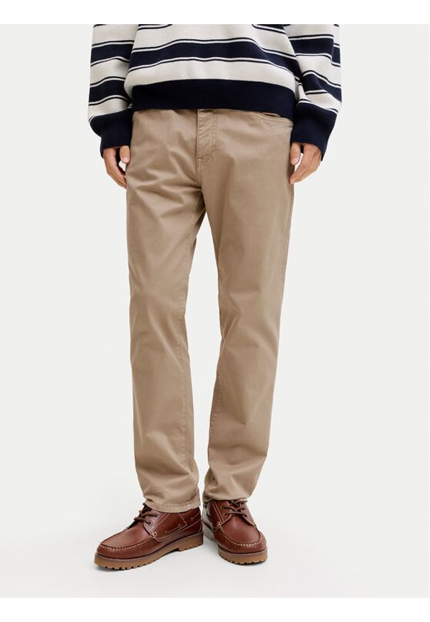 Jack & Jones Spodnie materiałowe Clark Finn 12293328 Beżowy Regular Fit. Kolor: beżowy. Materiał: bawełna