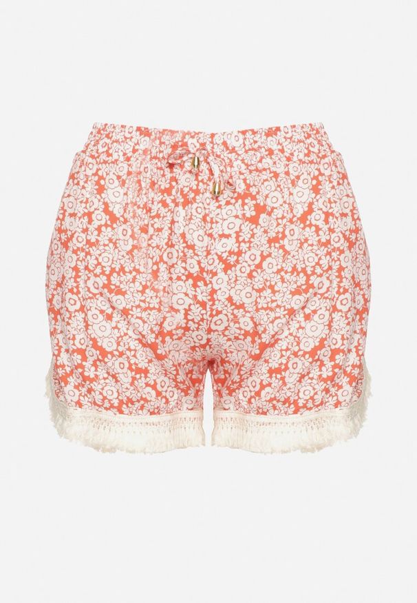 Born2be - Różowe Luźne Wiskozowe Szorty w Kwiaty z Gumką w Pasie Ozdobione Frędzlami Nalifea. Kolor: różowy. Materiał: wiskoza. Wzór: aplikacja, kwiaty. Styl: boho