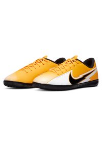 Buty halowe dla dzieci Nike Mercurial Vapor 13 Academy IN AT8137. Materiał: skóra, syntetyk. Szerokość cholewki: normalna #5