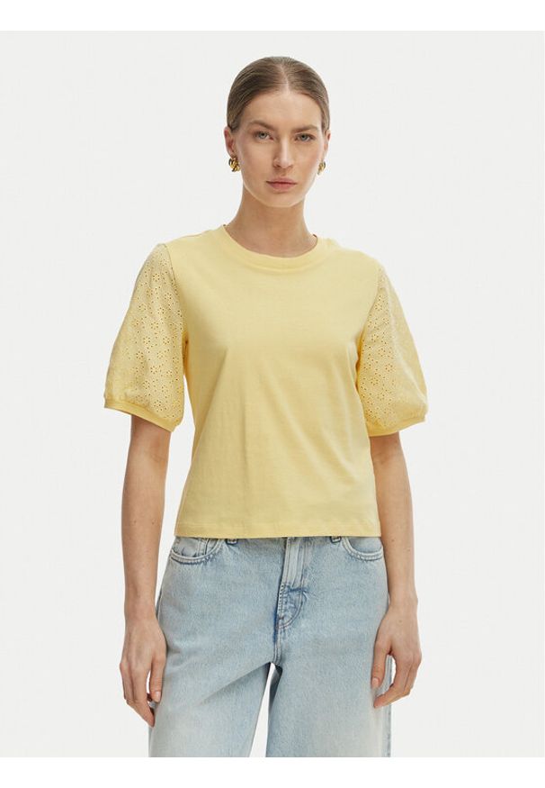 Vero Moda Bluzka Janni 10340706 Żółty Regular Fit. Kolor: żółty. Materiał: bawełna