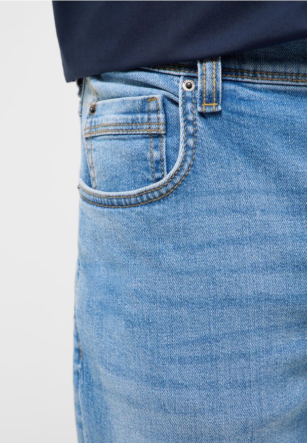 Męskie Spodnie jeansowe Mustang Style Washington Straight Denim Blue 1017439 5000 403