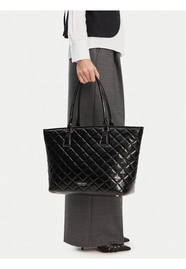 Nine West Torebka CEO-LINDA-LA374-4064 Czarny. Kolor: czarny