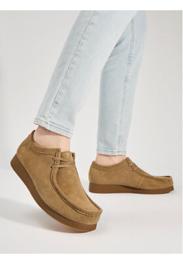 Clarks Mokasyny Wallabeeevo 26172821 Brązowy. Kolor: brązowy. Materiał: skóra
