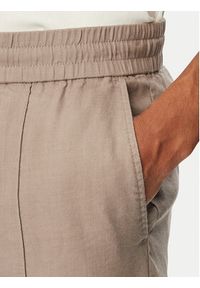 Hugo - HUGO Spodnie materiałowe Cino 262FW 50562791 Brązowy jasny Straight Fit. Kolor: brązowy. Materiał: lyocell, len #4