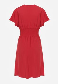 Born2be - Bordowa Sukienka z Wiskozy Saede. Okazja: na co dzień. Kolor: czerwony. Materiał: wiskoza. Wzór: gładki. Sezon: lato. Typ sukienki: kopertowe. Styl: casual. Długość: mini #4