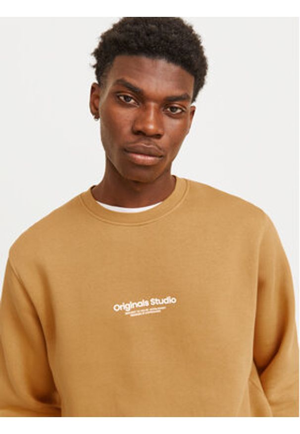 Jack & Jones - Jack&Jones Bluza Vesterbro 12241694 Beżowy Relaxed Fit. Kolor: beżowy. Materiał: syntetyk