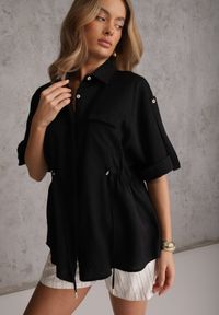 Renee - Czarna Koszula z Bawełną o Nietoperzowym Kroju z Wiązaniem w Stylu Utility Kelathe. Kolor: czarny. Materiał: bawełna #5