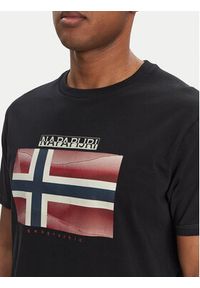 Napapijri T-Shirt S-Lari NP0A4IE59411 Czarny Regular Fit. Kolor: czarny. Materiał: bawełna #5