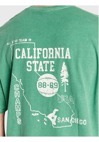 BDG Urban Outfitters T-Shirt 75326066 Zielony Regular Fit. Kolor: zielony. Materiał: bawełna