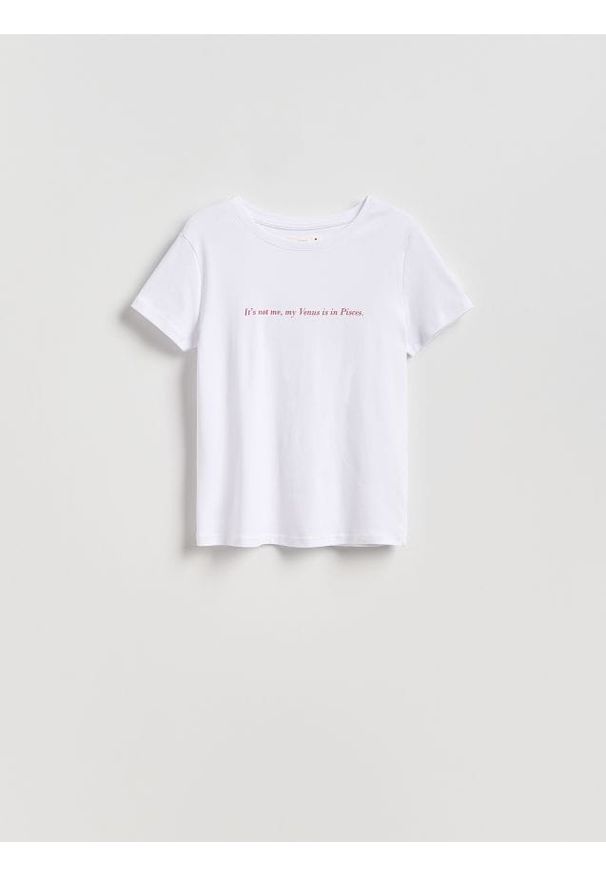 Reserved - T-shirt z napisem - biały. Kolor: biały. Materiał: bawełna. Wzór: napisy