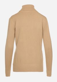 Born2be - Ciemnobeżowy Sweter z Golfem z Domieszką Kaszmiru i Wiskozy Zaisma. Okazja: na co dzień. Typ kołnierza: golf. Kolor: beżowy. Materiał: kaszmir, wiskoza. Długość rękawa: długi rękaw. Długość: długie. Styl: casual, elegancki #6