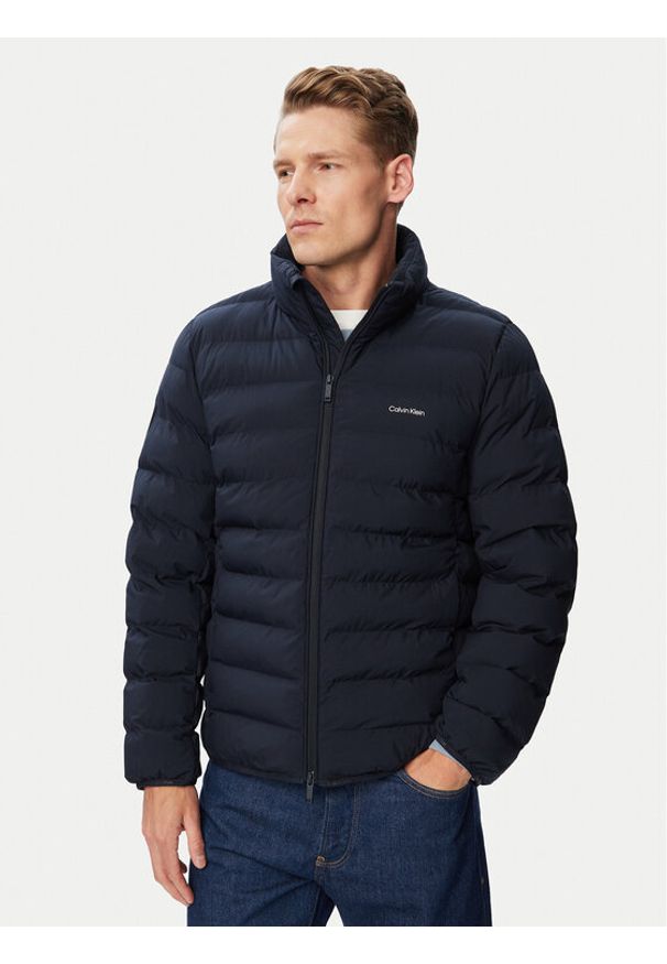 Calvin Klein Kurtka przejściowa Classic LV04LG503G Granatowy Classic Fit. Kolor: niebieski. Materiał: syntetyk