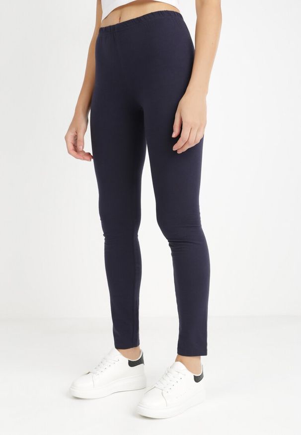 Born2be - Granatowe Legginsy Phaelosa. Okazja: na co dzień. Kolor: niebieski. Materiał: materiał, bawełna. Długość: długie. Wzór: gładki. Styl: casual, sportowy