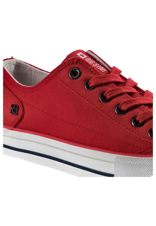 Big-Star - Trampki damskie Big Star, materiałowe i sportowe, czerwone, DD274339FW19. Okazja: na uczelnię, do pracy, na co dzień, na spacer. Kolor: czerwony. Materiał: materiał, jeans. Szerokość cholewki: normalna. Wzór: napisy. Styl: sportowy, klasyczny